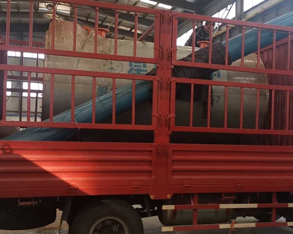 2噸燃氣熱水鍋爐，發(fā)往清徐縣徐溝鎮(zhèn)